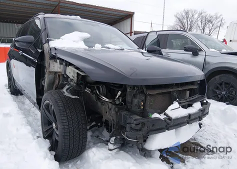 2019 Volkswagen Tiguan 2.0T Se/2.0T Sel/2.0T Sel R-Line/2.0T Sel R-Line Black from USA, damaged, VIN 3VV3B7AX6KM169856